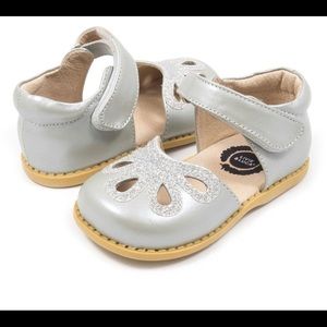 Livid and Luca toddler petal silver shoes